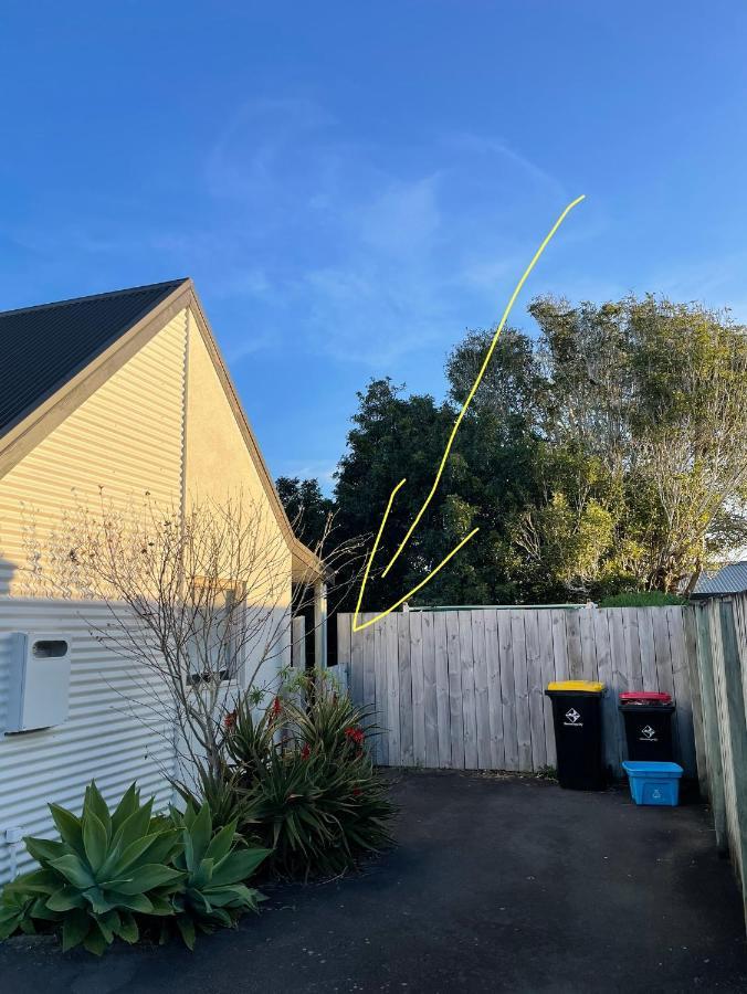 Papamoa Two Rooms & Kitchenette - Dogs Welcome Esterno foto